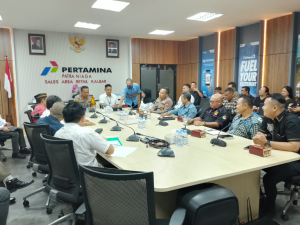 Selesaikan Isu Kelangkaan dan Praktik BBM, Kapolresta Pontianak Gelar Rakor Bersama Pertamina, SPBU, dan Asosiasi Transportasi